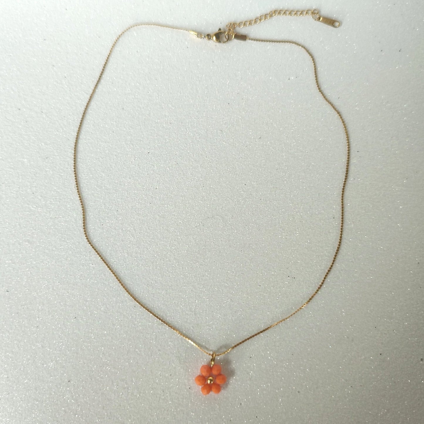 Collana FIORELLA – arancio in vendita su Petali e Passioni Bijoux