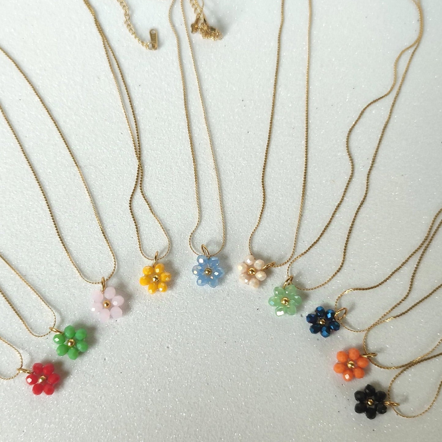 Collana FIORELLA - blu iris in vendita su Petali e Passioni Bijoux
