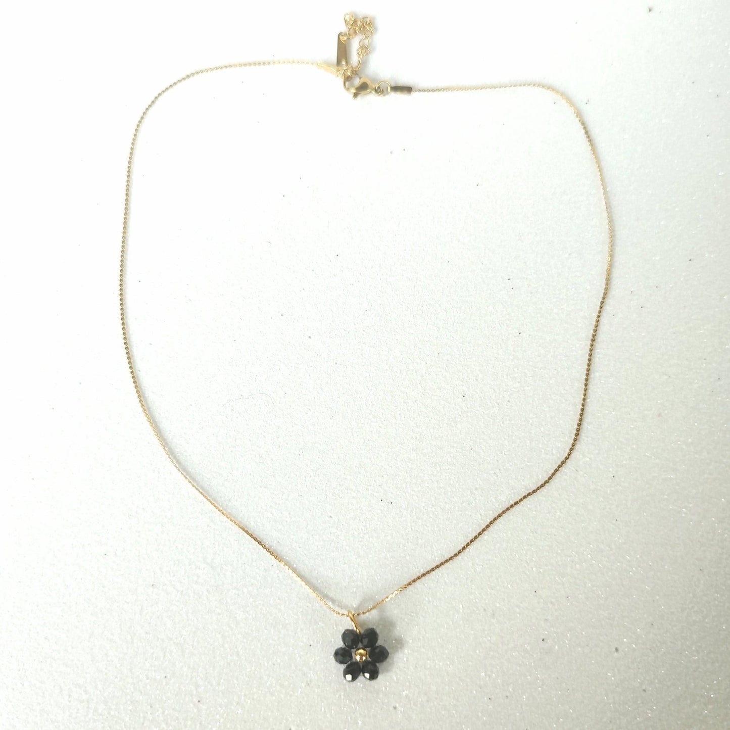 Collana FIORELLA - nero in vendita su Petali e Passioni Bijoux