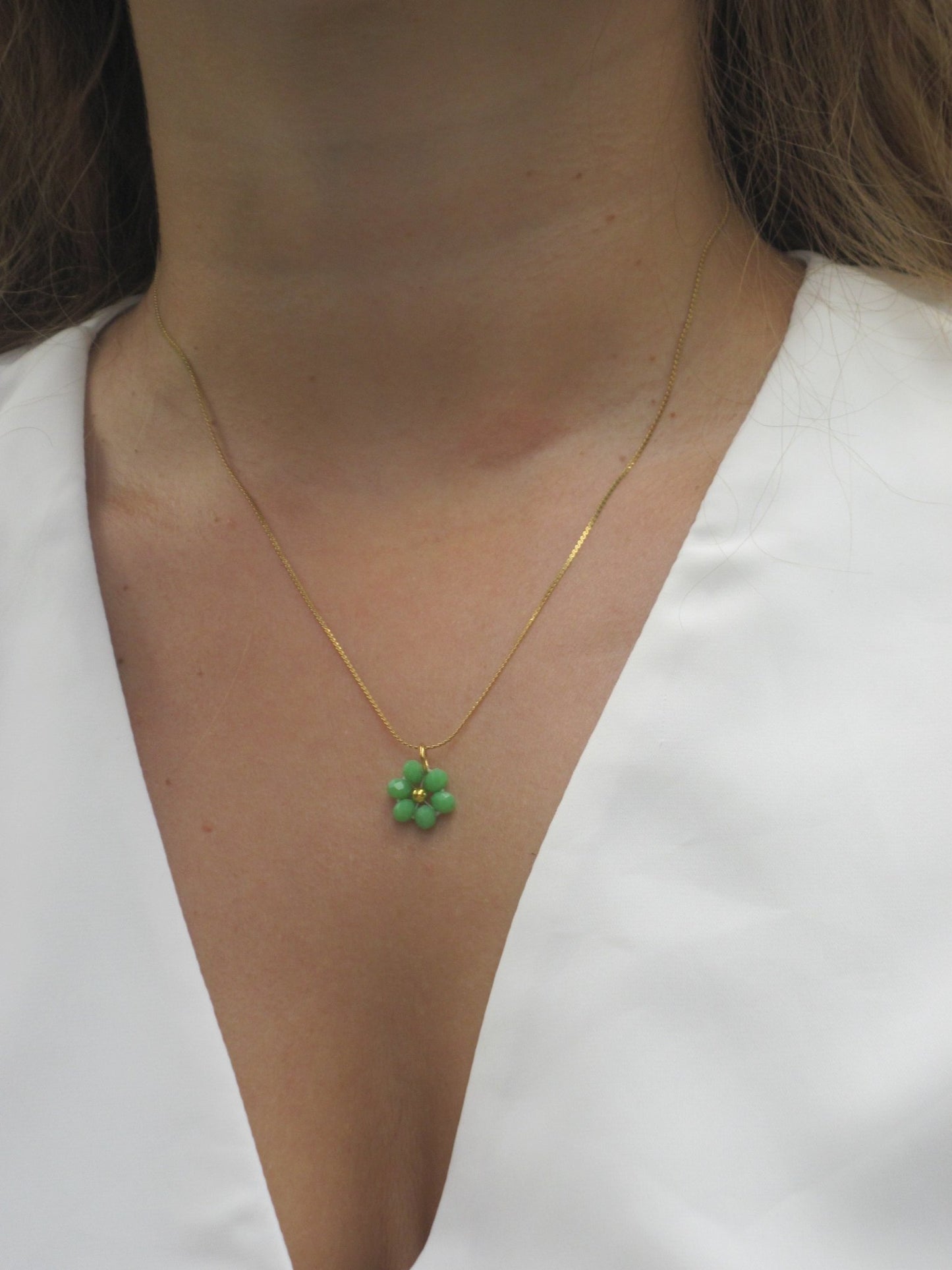 Collana FIORELLA - verde erba in vendita su Petali e Passioni Bijoux