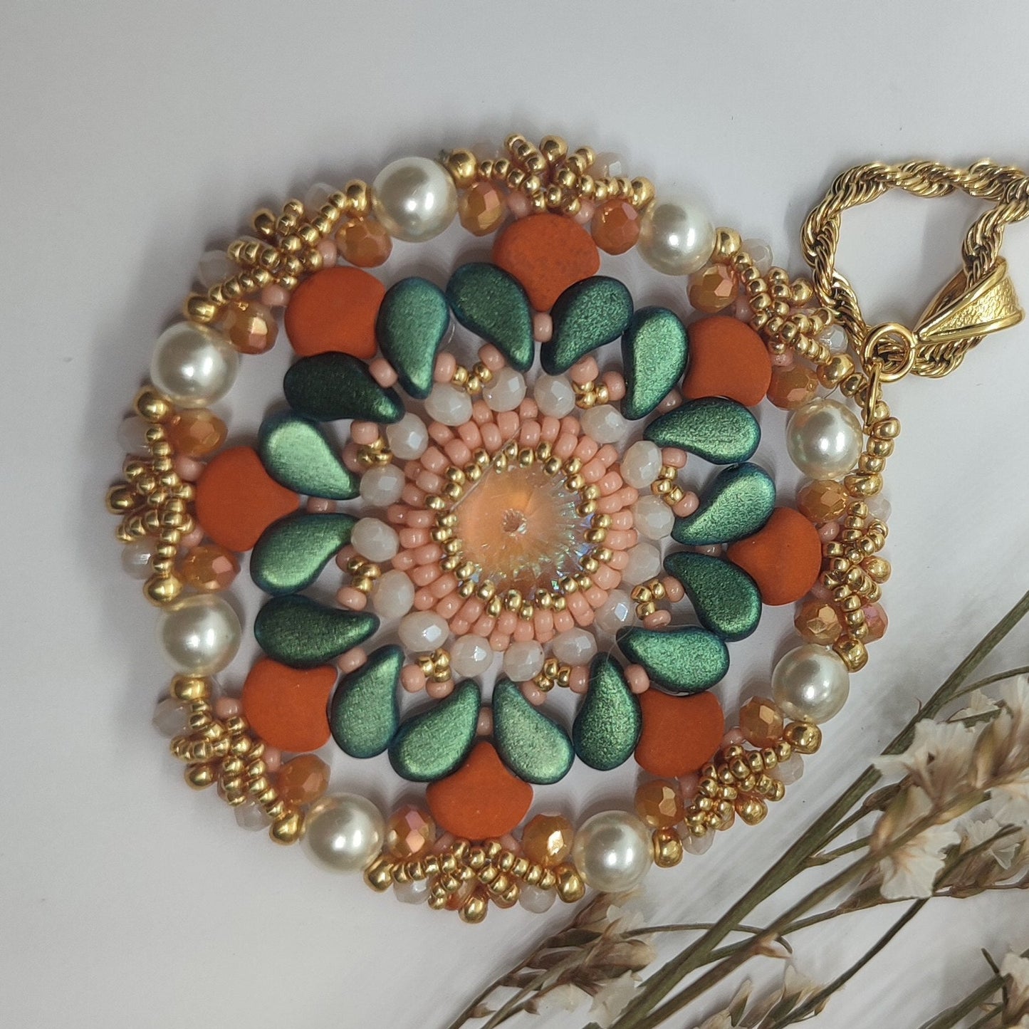 Collana GERBERA - Verde, Mattone in vendita su Petali e Passioni Bijoux