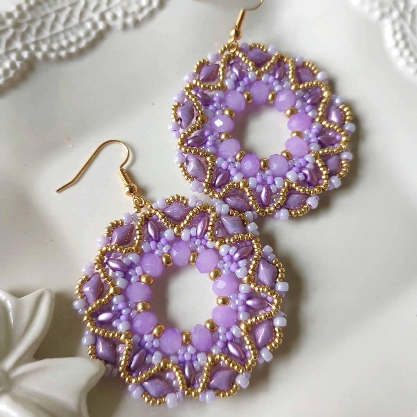 Orecchini COROLLA - lilla in vendita su Petali e Passioni Bijoux