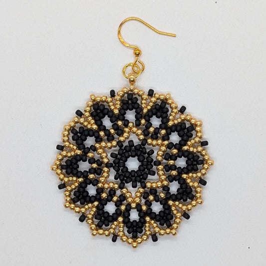 Orecchini FIORE DI PIZZO in vendita su Petali e Passioni Bijoux