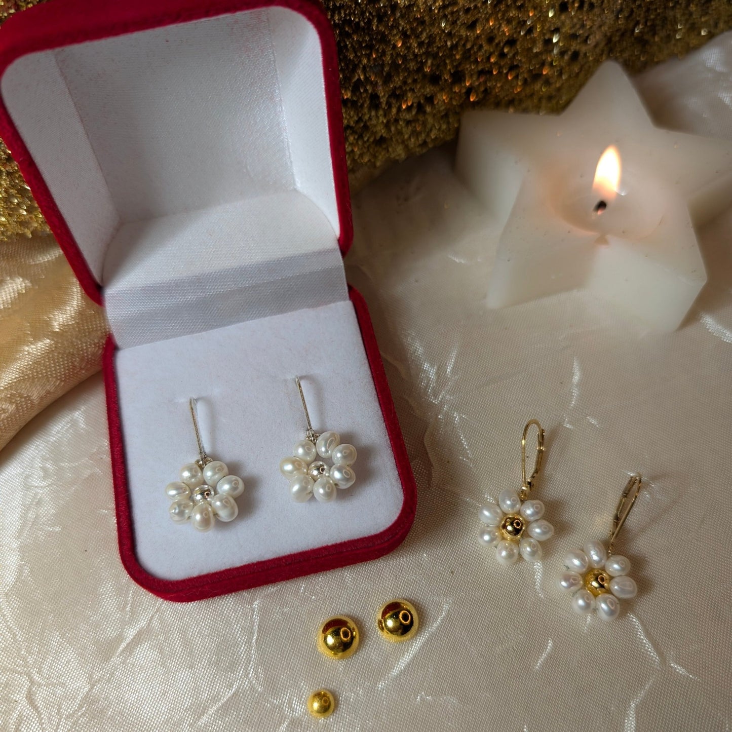 Orecchini FIORE - Perle coltivate, argento in vendita su Petali e Passioni Bijoux