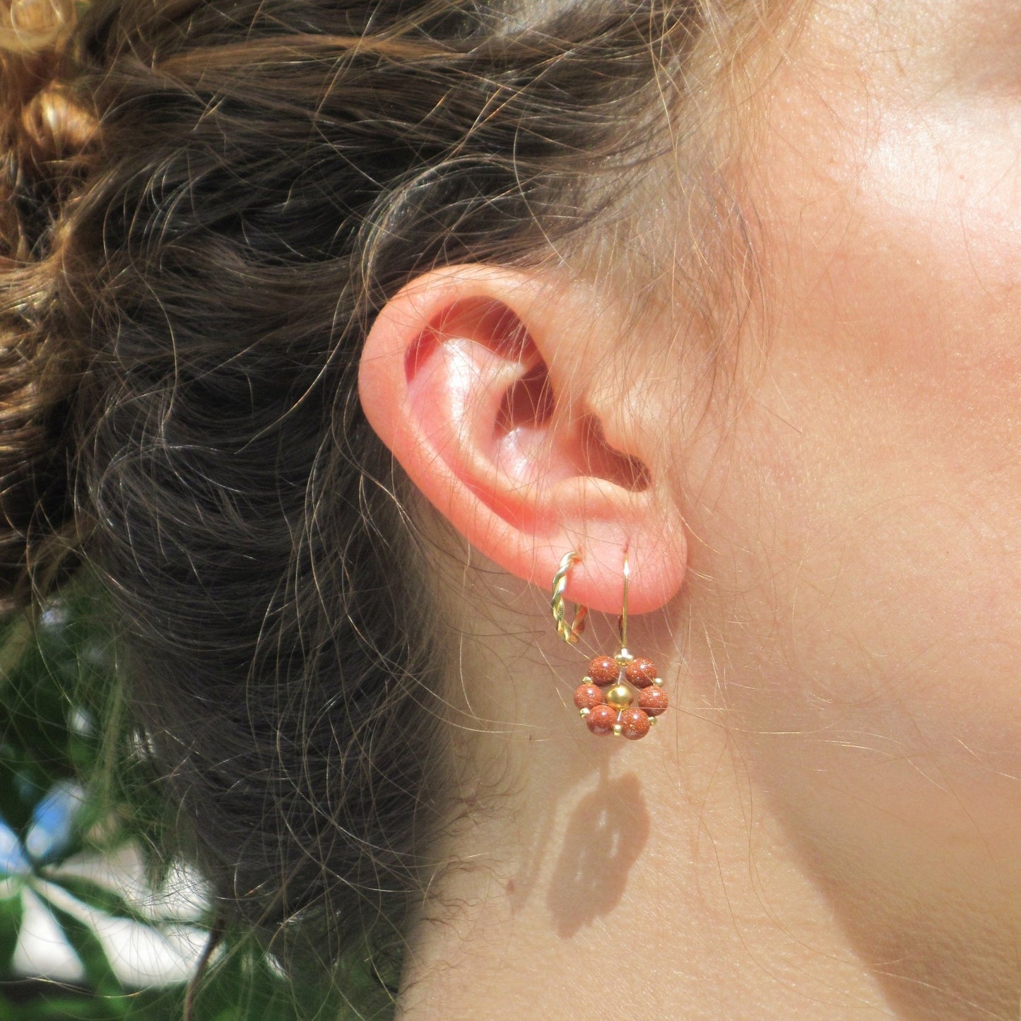Orecchini FIORE ZODIACALE - LEONE - Pietra del Sole in vendita su Petali e Passioni Bijoux