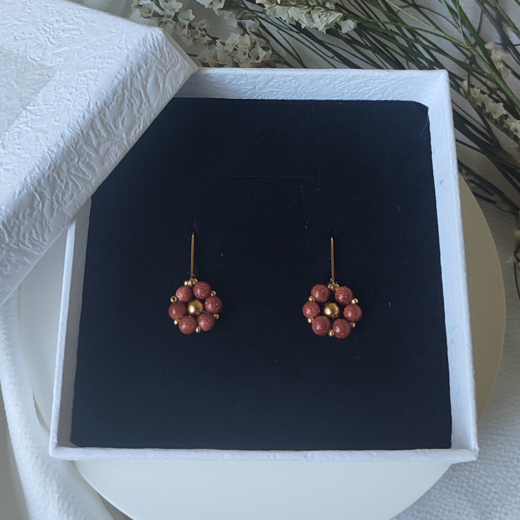 Orecchini FIORE ZODIACALE - LEONE - Pietra del Sole in vendita su Petali e Passioni Bijoux