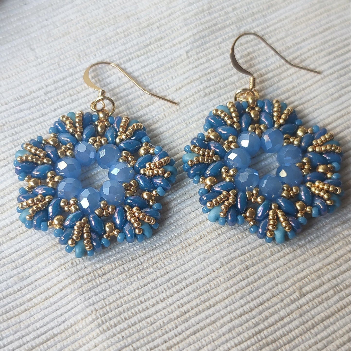 Orecchini Fiorello - Azzurro in vendita su Petali e Passioni Bijoux
