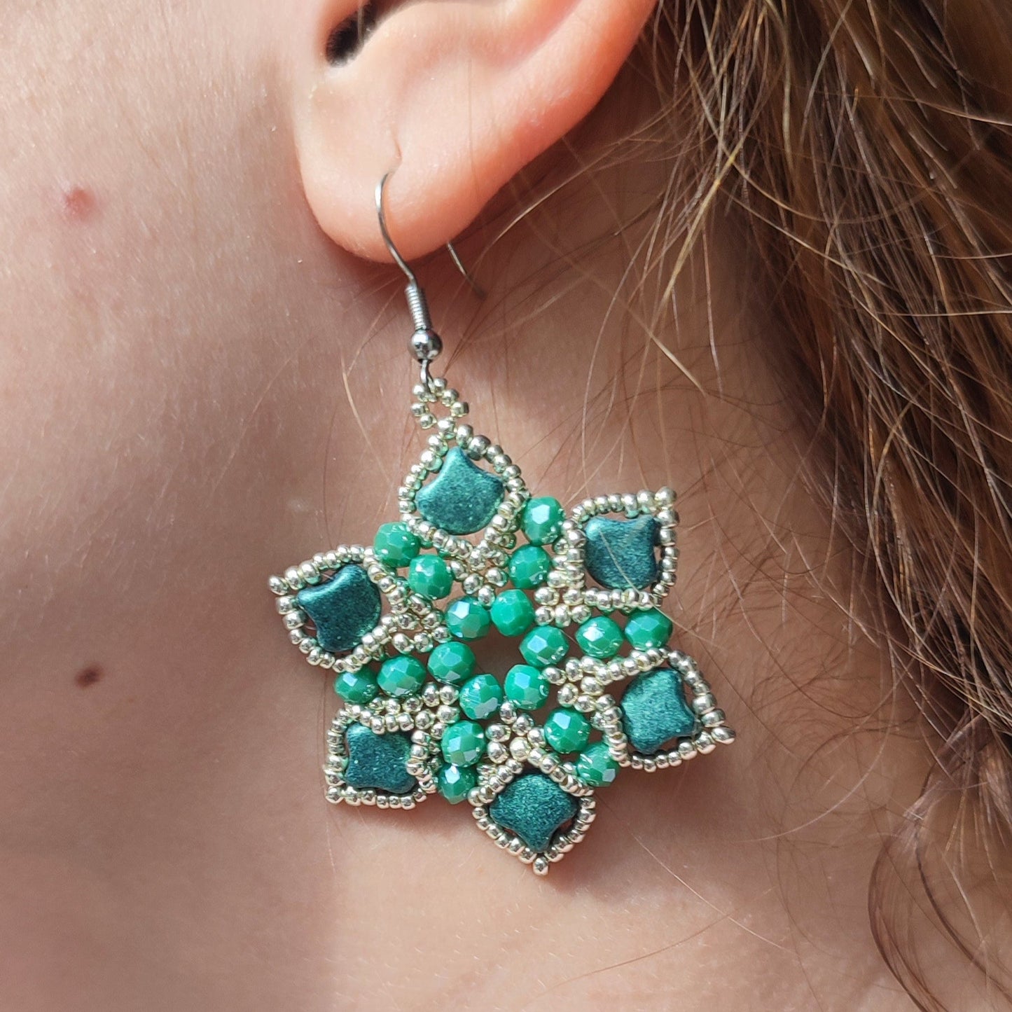 Orecchini NINFA - Verde, argento in vendita su Petali e Passioni Bijoux
