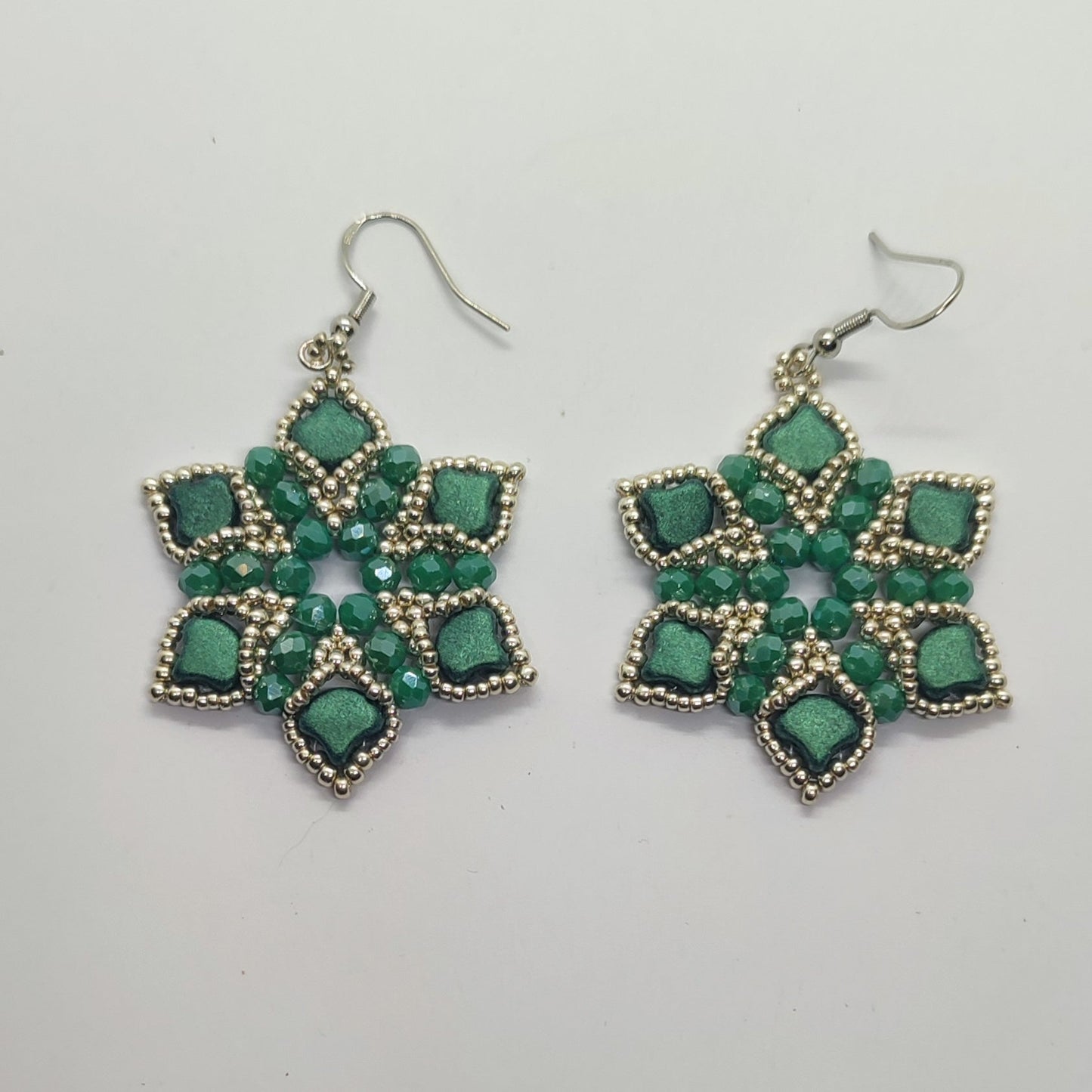 Orecchini NINFA - Verde, argento in vendita su Petali e Passioni Bijoux