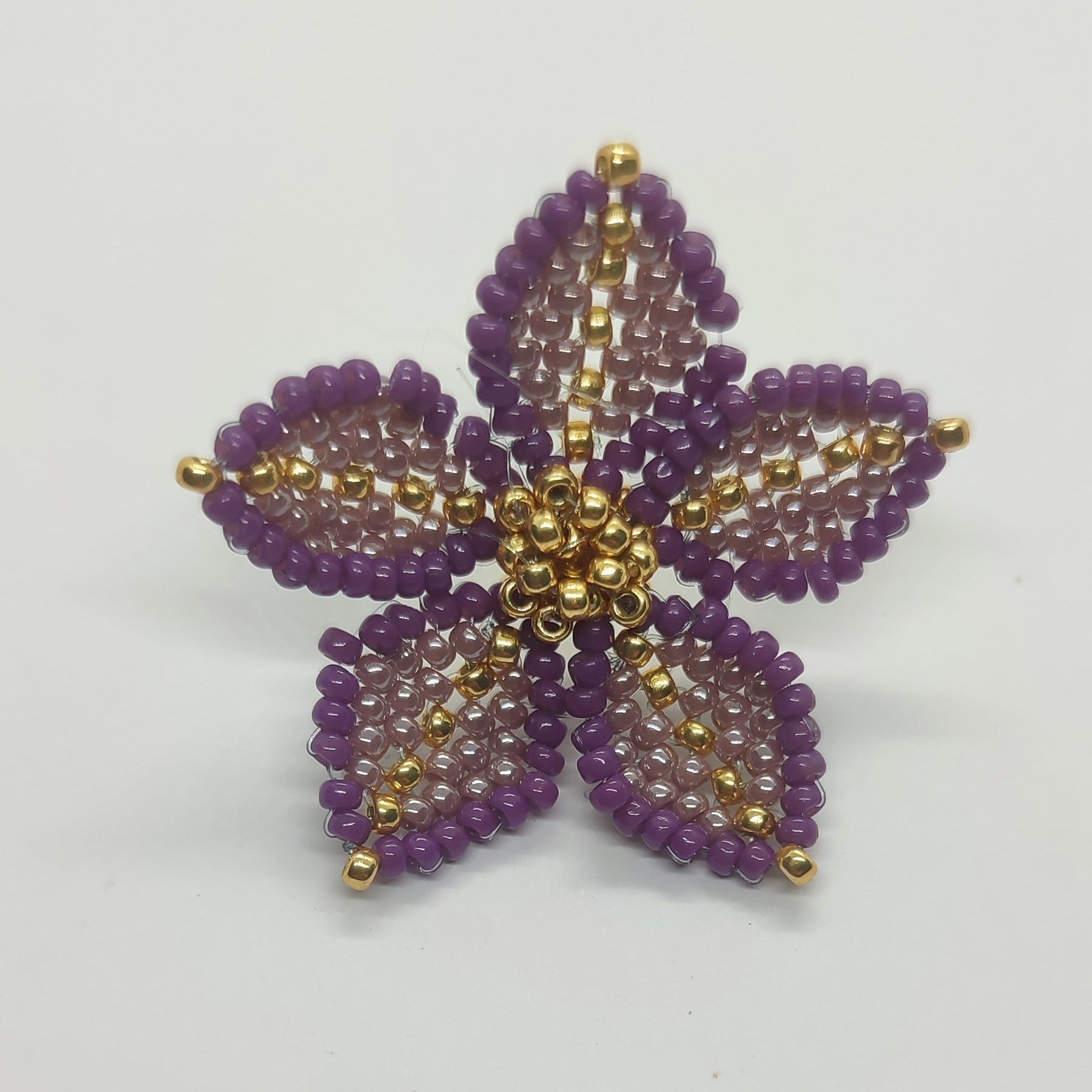 Orecchino CLEMATIS - Lilla in vendita su Petali e Passioni Bijoux