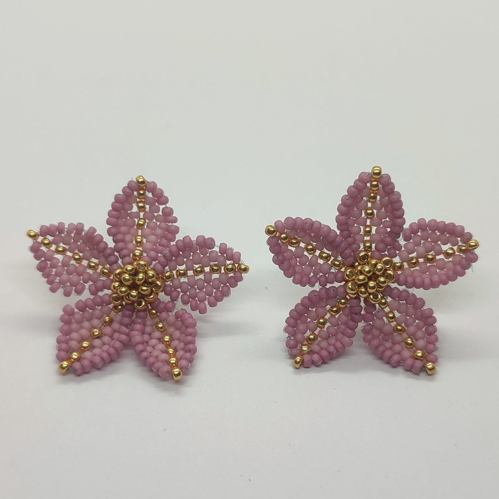 Orecchino CLEMATIS - Rosa in vendita su Petali e Passioni Bijoux