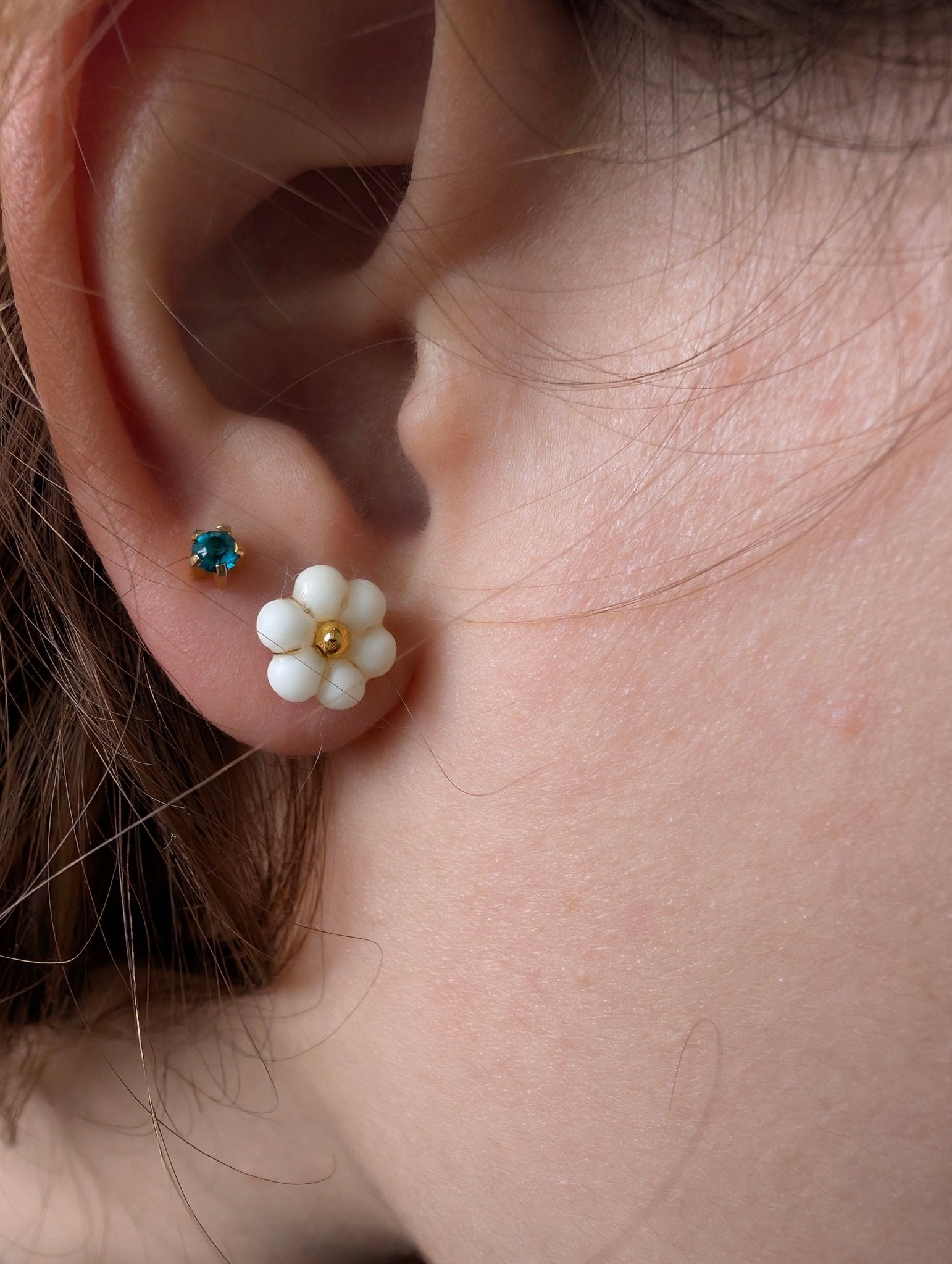 MINI PETALI - SET Orecchini Essenza in vendita su Petali e Passioni Bijoux