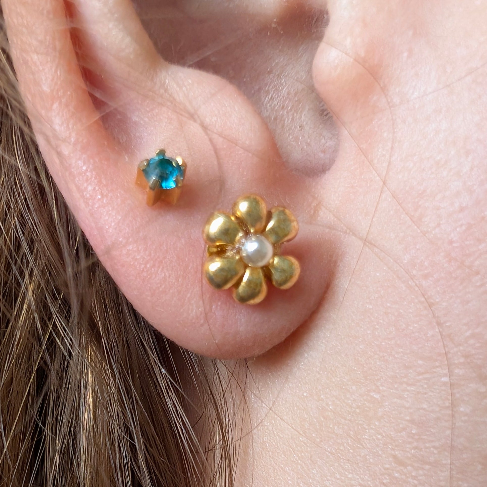 MINI PETALI - SET Orecchini Essenza in vendita su Petali e Passioni Bijoux