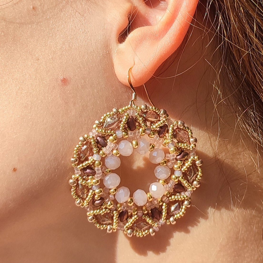 Orecchini COROLLA - Rosa cipria in vendita su Petali e Passioni Bijoux