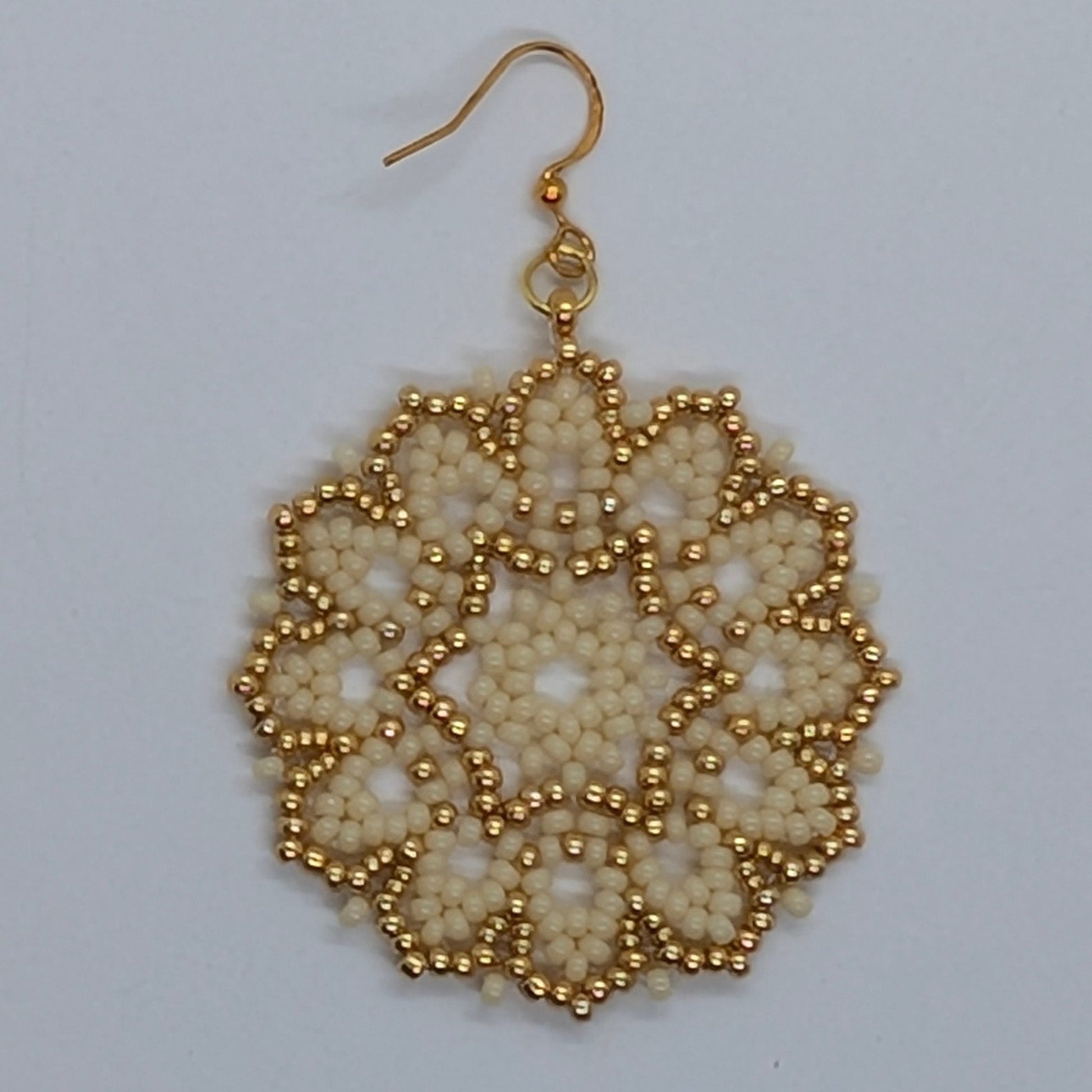 Orecchini FIORE DI PIZZO in vendita su Petali e Passioni Bijoux