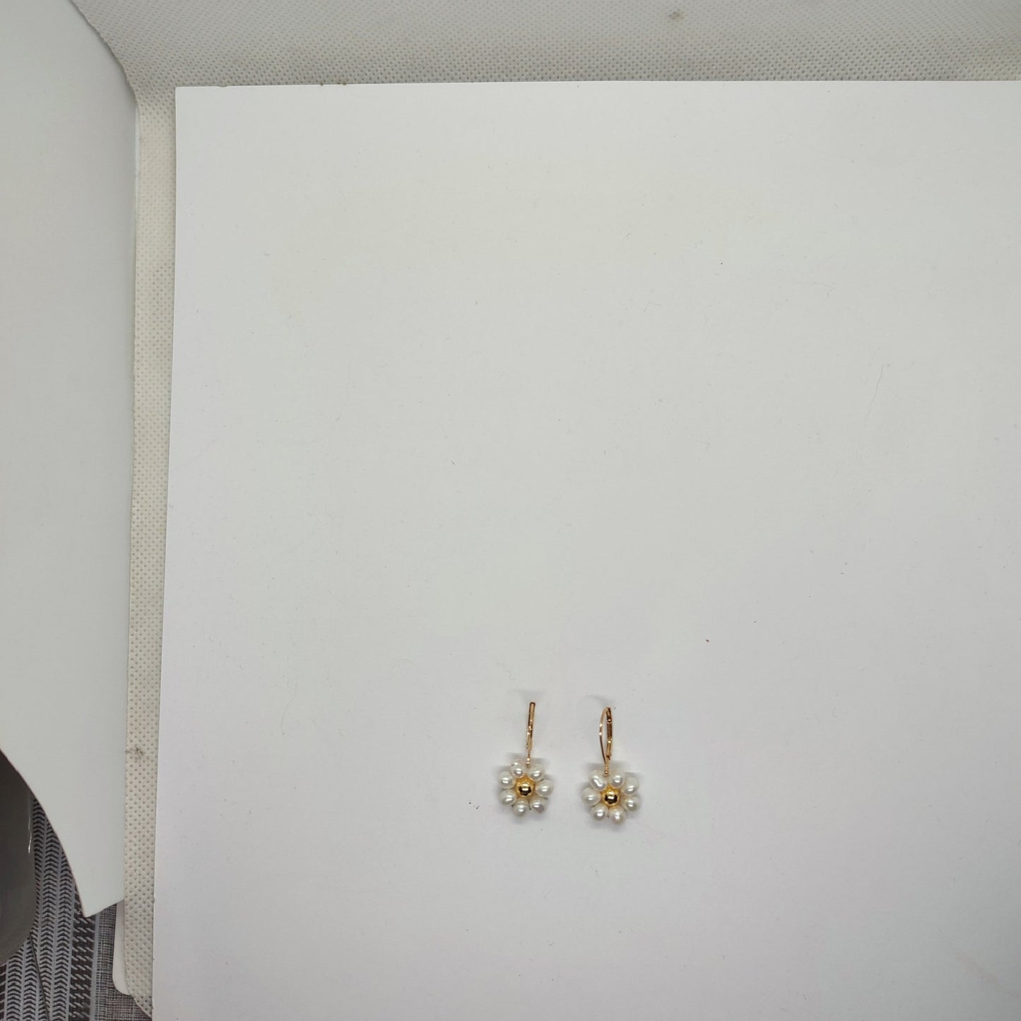 Orecchini FIORE - Perle coltivate, oro in vendita su Petali e Passioni Bijoux