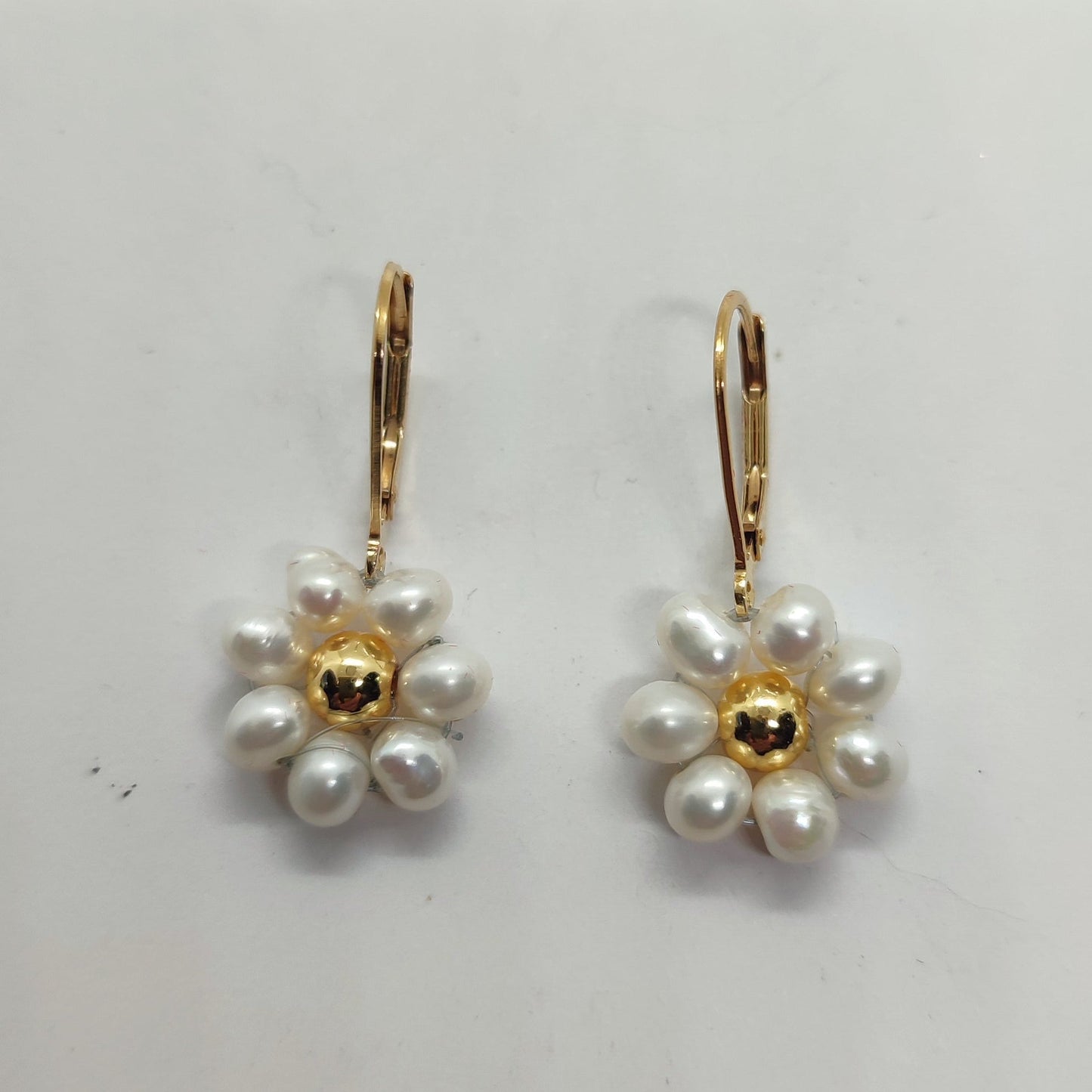 Orecchini FIORE - Perle coltivate, oro in vendita su Petali e Passioni Bijoux