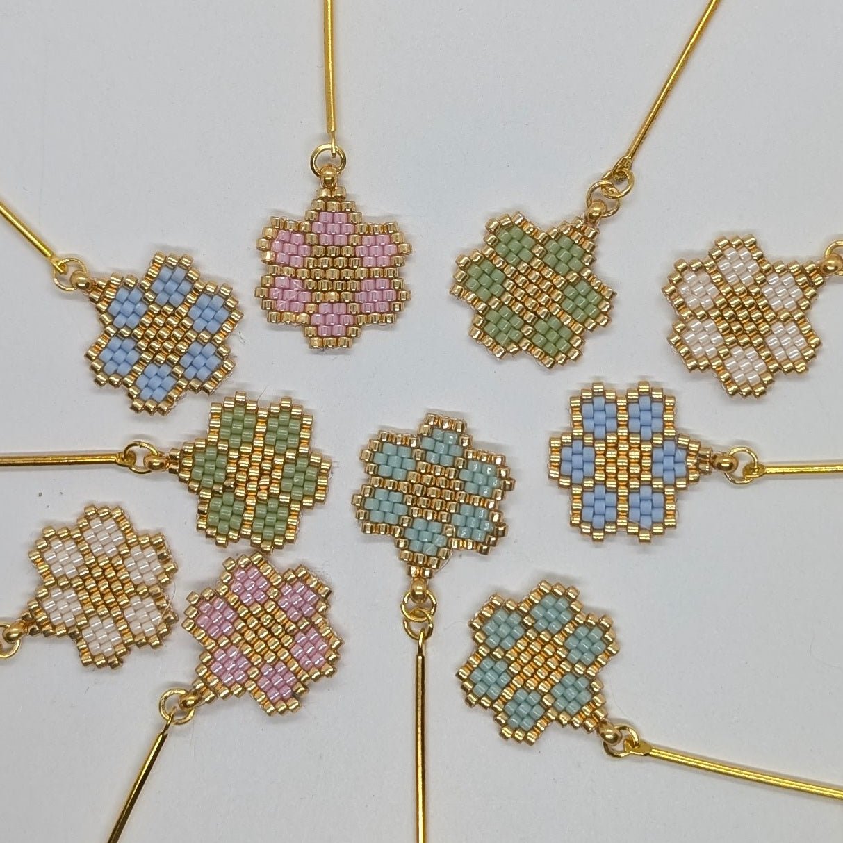 Orecchini HANA - Rosa in vendita su Petali e Passioni Bijoux