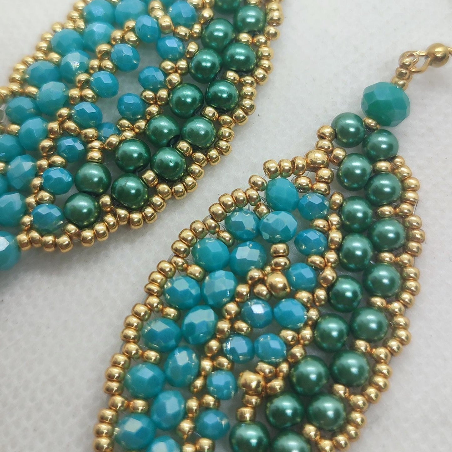 Orecchini LAURO - VERDE in vendita su Petali e Passioni Bijoux