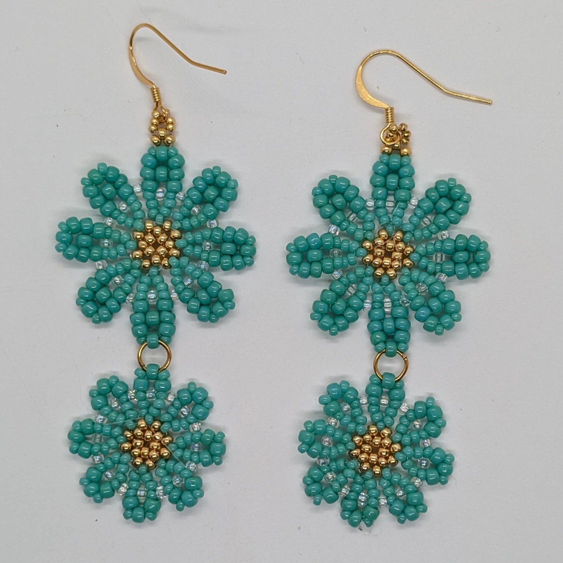 Orecchini Margherita Doppia in vendita su Petali e Passioni Bijoux