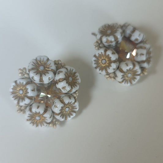 Qrecchini FEDORA - bianco in vendita su Petali e Passioni Bijoux